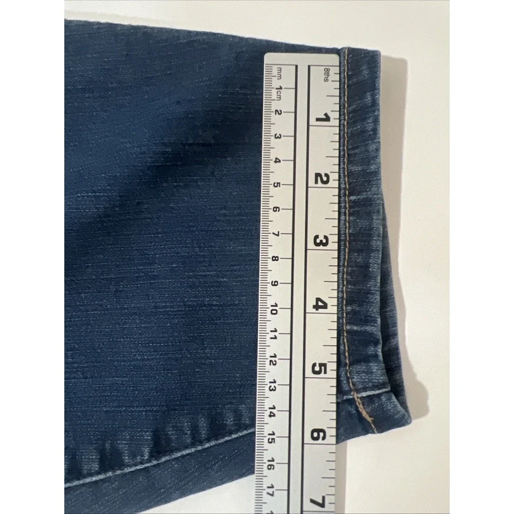 Torrid Womens Bombshell Wide Leg Super Soft Jeans Size 28R Dark Wash - Picture 8 of 9